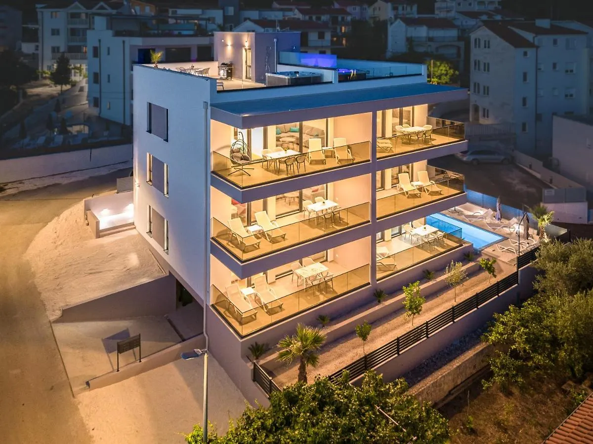 Adriatic Garden Apartments Okrug Gornji 0*,