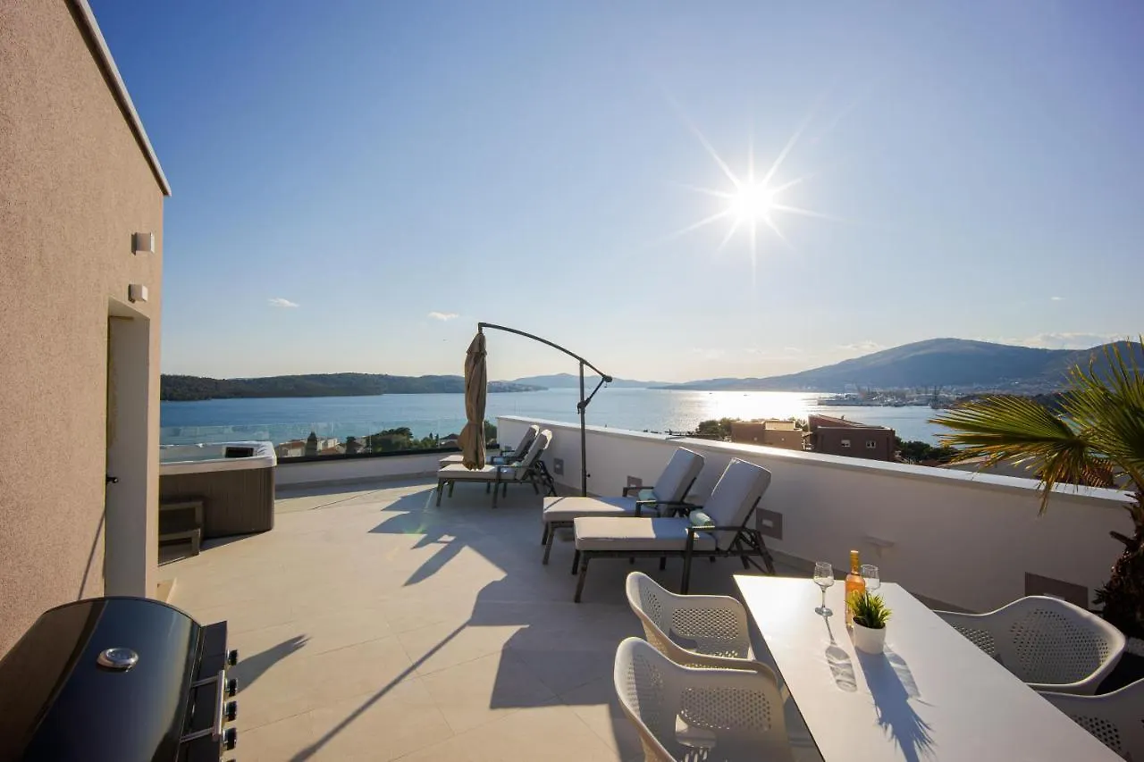 Adriatic Garden Apartments Okrug Gornji 0*,  Croacia