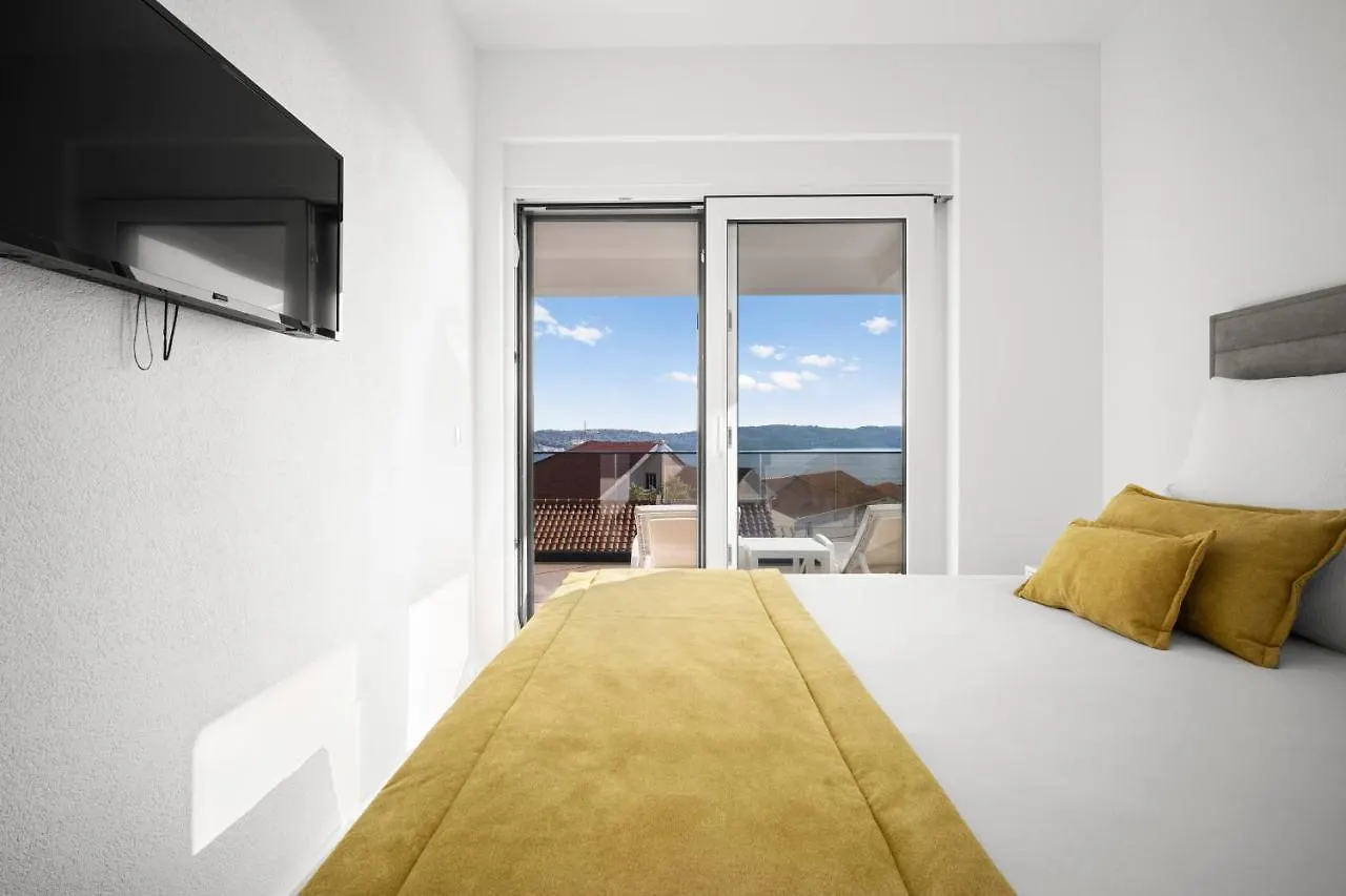 Adriatic Garden Apartments Okrug Gornji